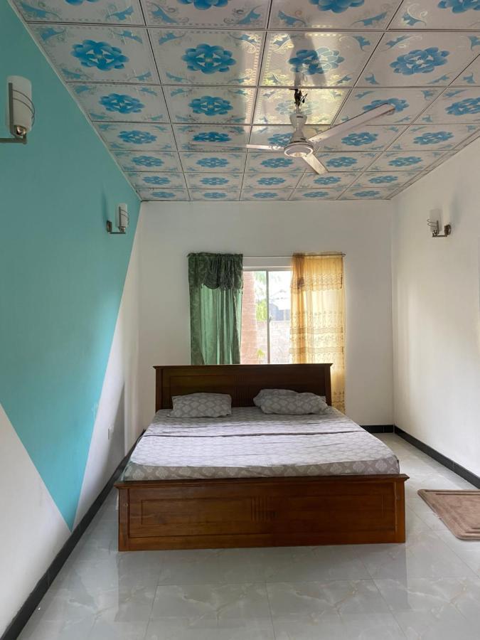 Island Breeze Inn 尼拉瓦利 外观 照片